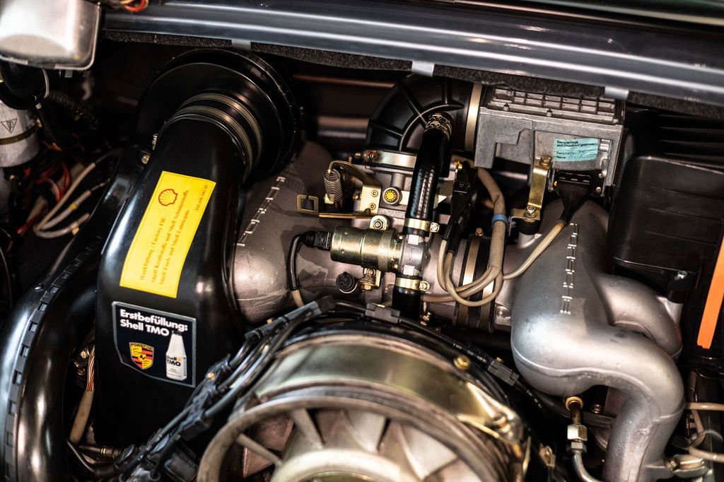 Porsche 911 Carrera 3.2