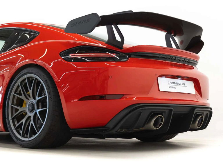 Porsche 718 Cayman GT4 RS