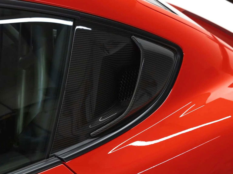 Porsche 718 Cayman GT4 RS