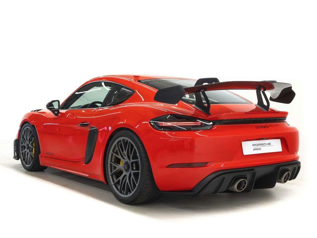 Porsche 718 Cayman GT4 RS