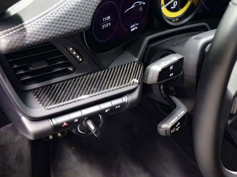 Porsche 992 GT3 Touring