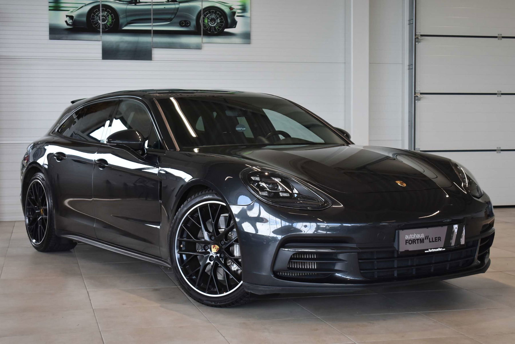 Standard Hood Fender & Mirrors | PORSCHE PANAMERA 4 E-HYBRID SPORT TURISMO 2018 Standard Hood Fender & Mirrors | PORSCHE PANAMERA 4 E-HYBRID SPORT TURISMO 2018