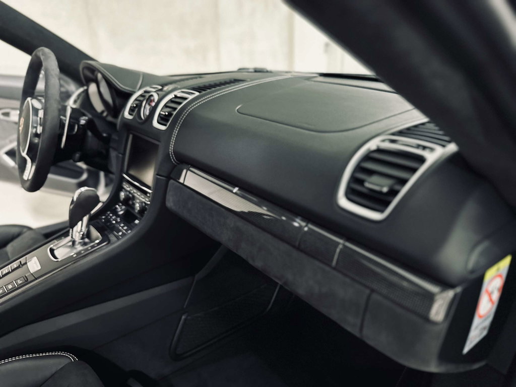 Porsche 981 Cayman GTS