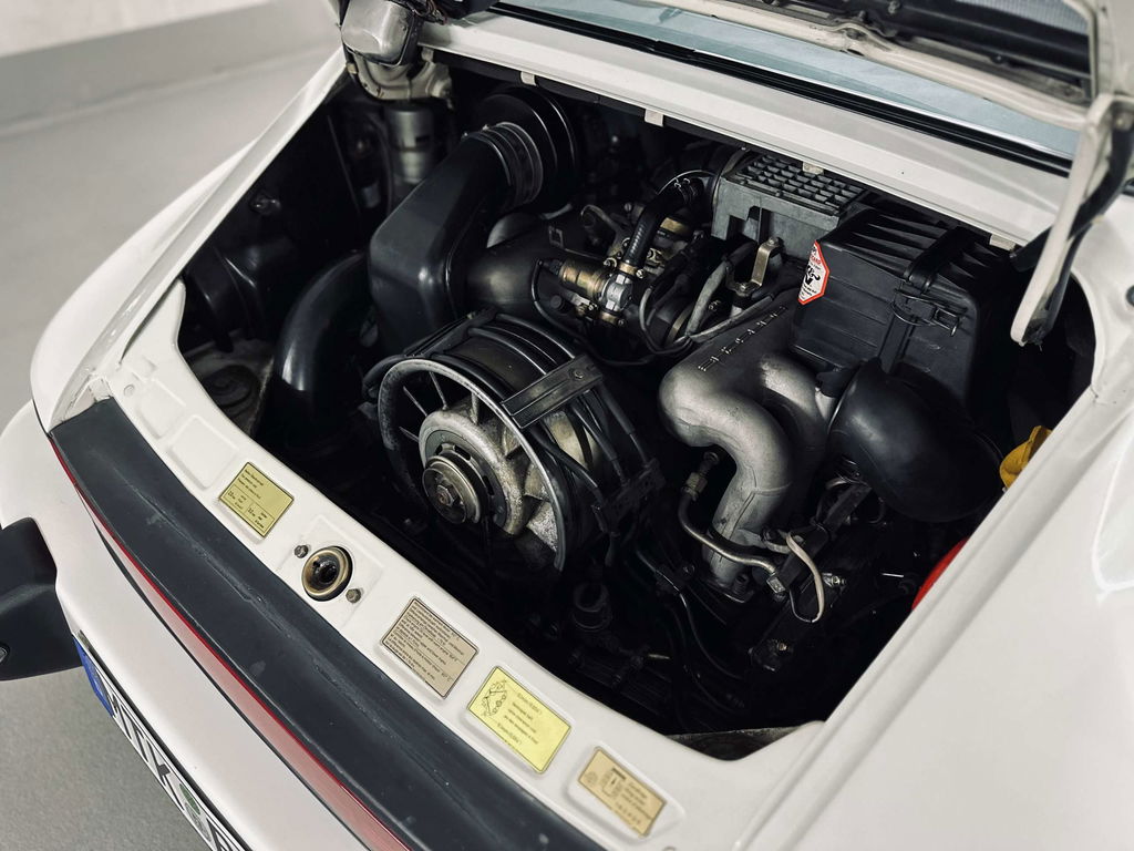 Porsche 911 Carrera 3.2 WTL