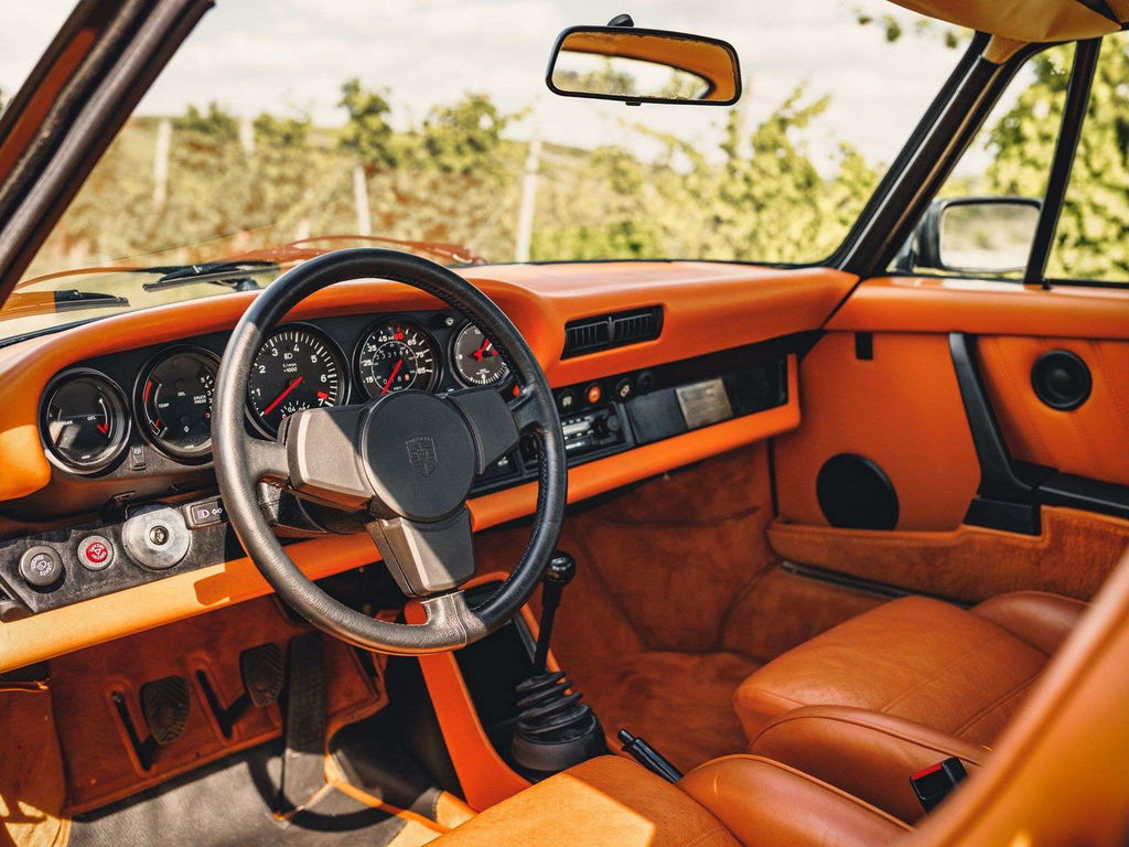 Porsche 911 Turbo 3.3