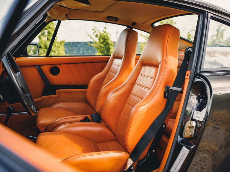 Porsche 911 Turbo 3.3