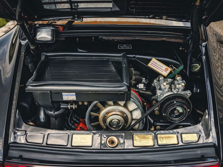 Porsche 911 Turbo 3.3