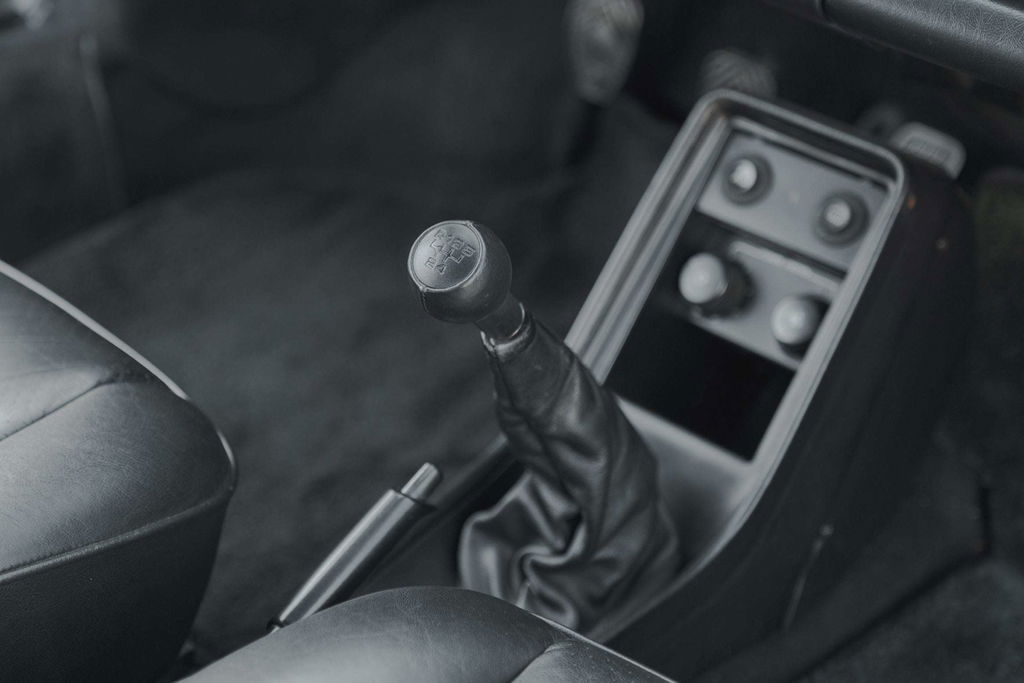 Porsche 911 Carrera 3.2 Speedster (US)