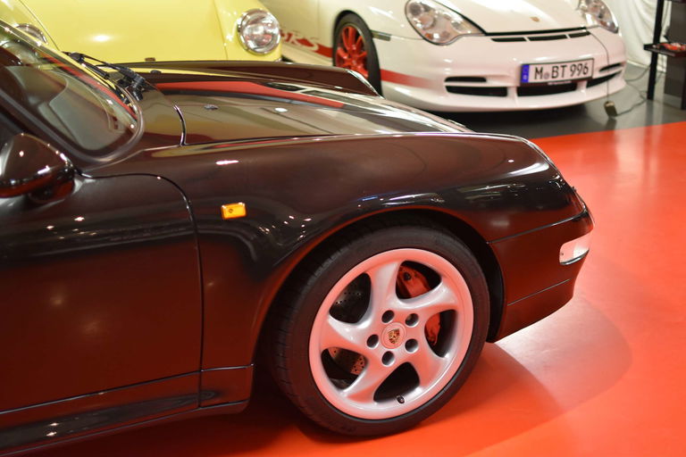 Porsche 993 Carrera 4S