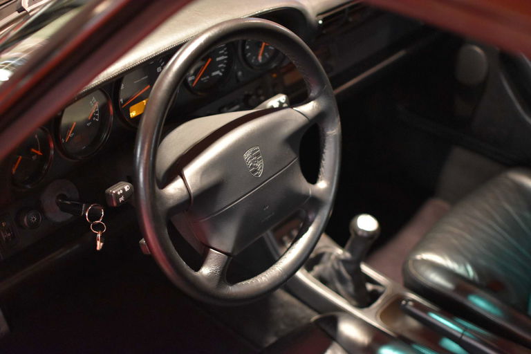 Porsche 993 Carrera 4S