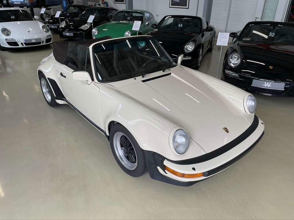 PORSCHE 911 CARRERA 3.2 WTL CABRIOLET