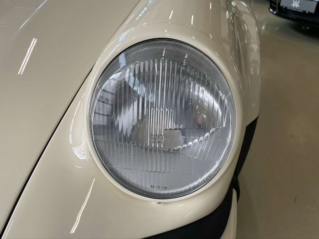 Porsche 911 Carrera 3.2 WTL