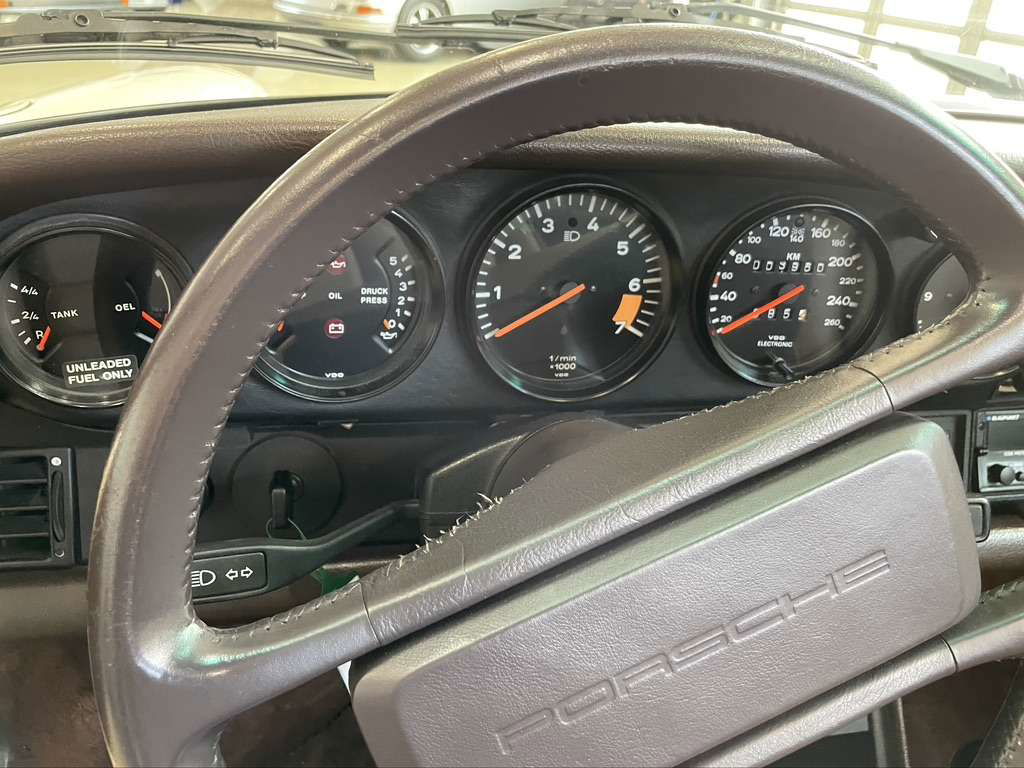 Porsche 911 Carrera 3.2 WTL