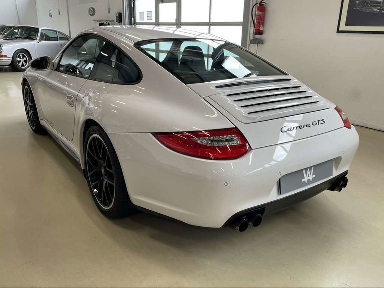 Porsche 997.2 Carrera GTS