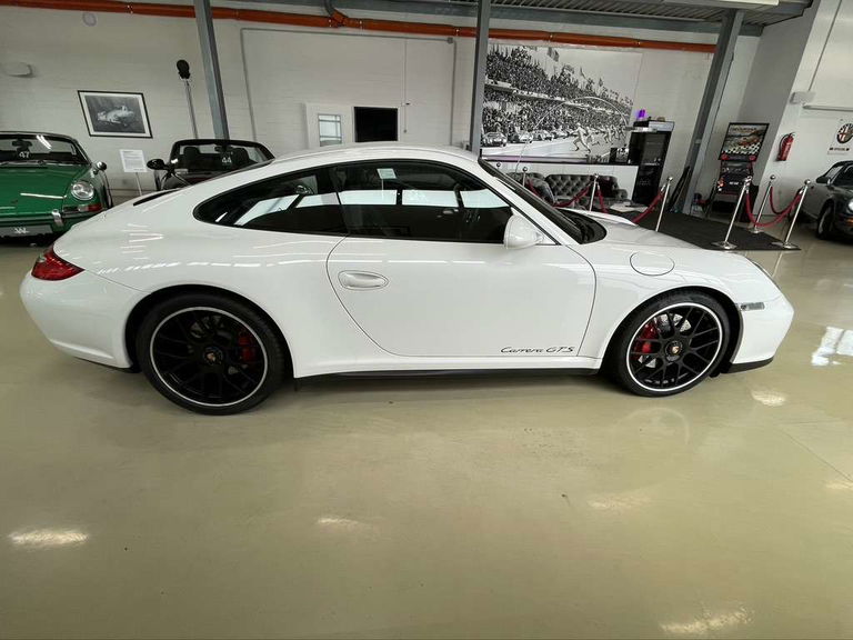 Porsche 997.2 Carrera GTS