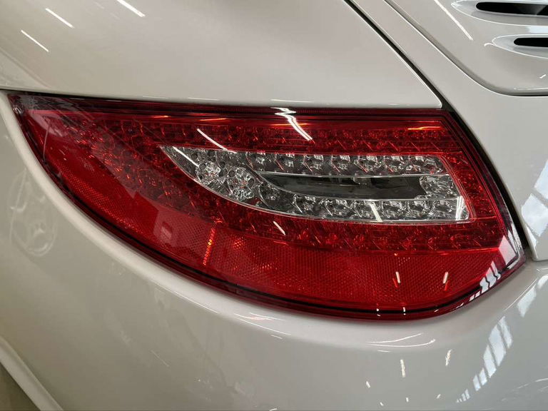 Porsche 997.2 Carrera GTS