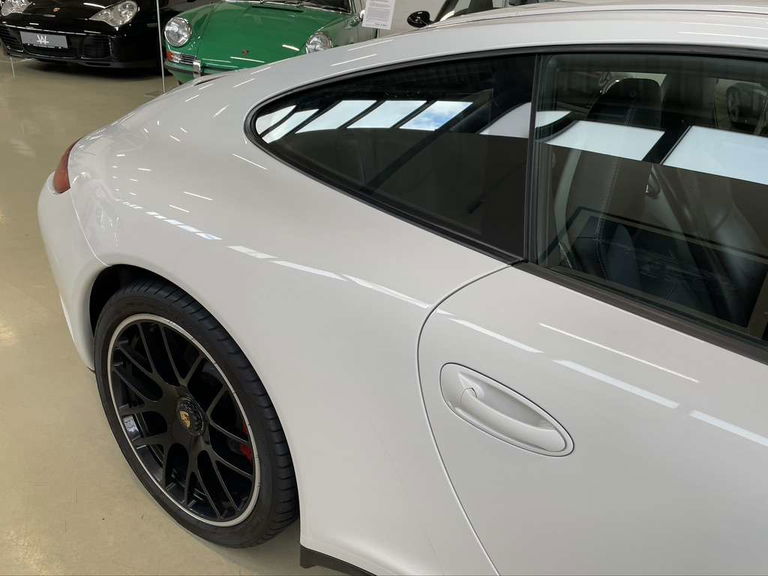 Porsche 997.2 Carrera GTS