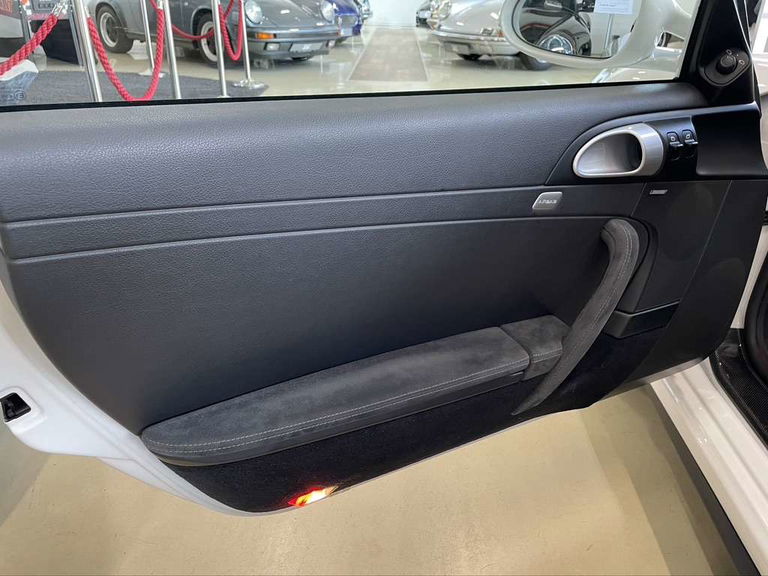 Porsche 997.2 Carrera GTS