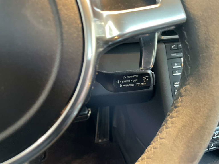 Porsche 997.2 Carrera GTS