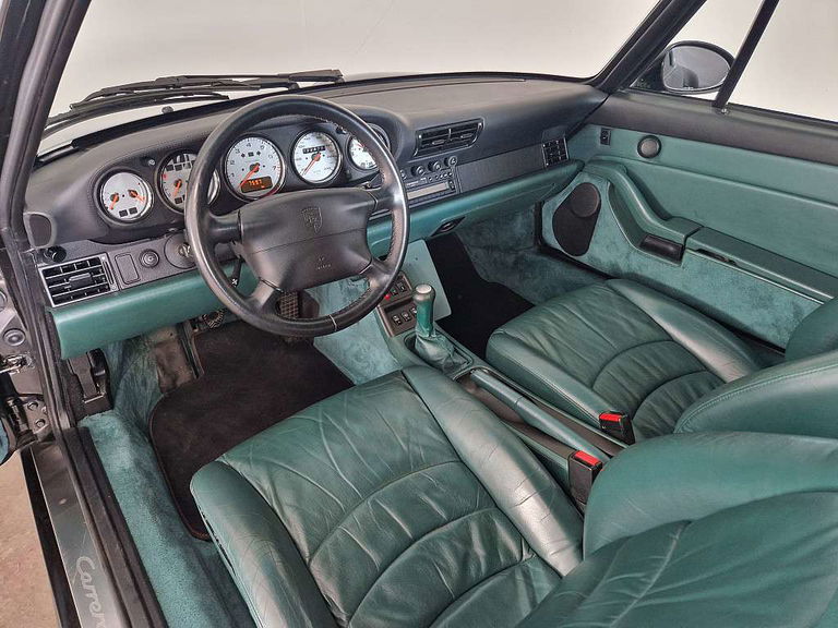 Porsche 993 Carrera 4S