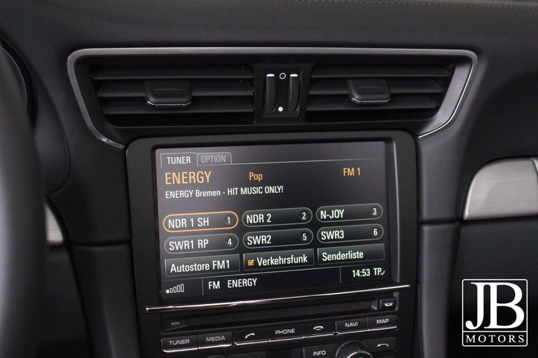 Porsche 991 Carrera 4 GTS