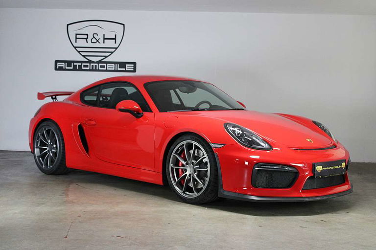 Porsche 981 Cayman GT4