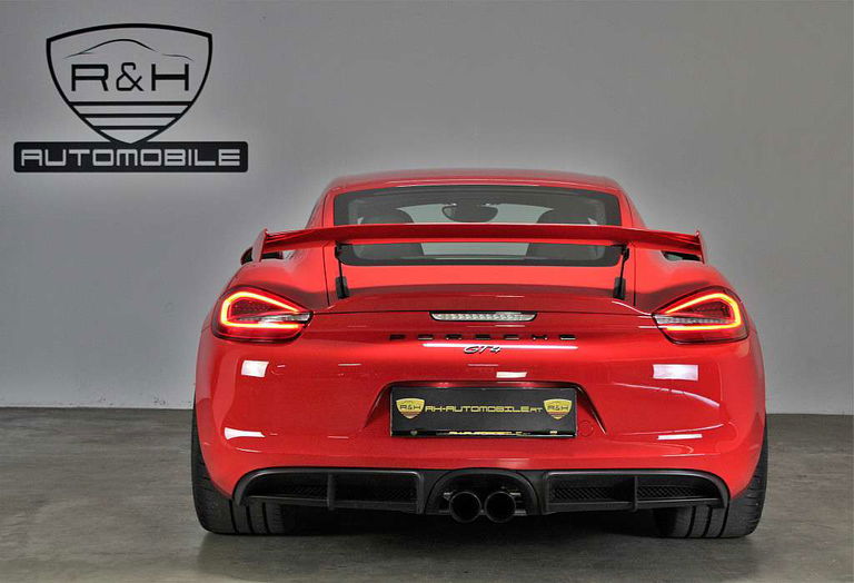 Porsche 981 Cayman GT4