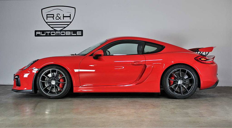 Porsche 981 Cayman GT4