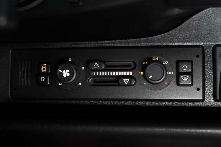 Porsche 993 Carrera 4S