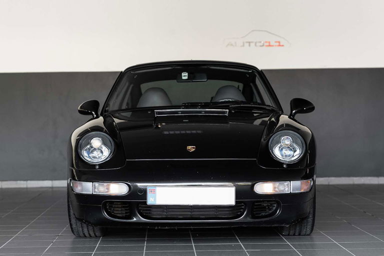 Porsche 993 Carrera 4S