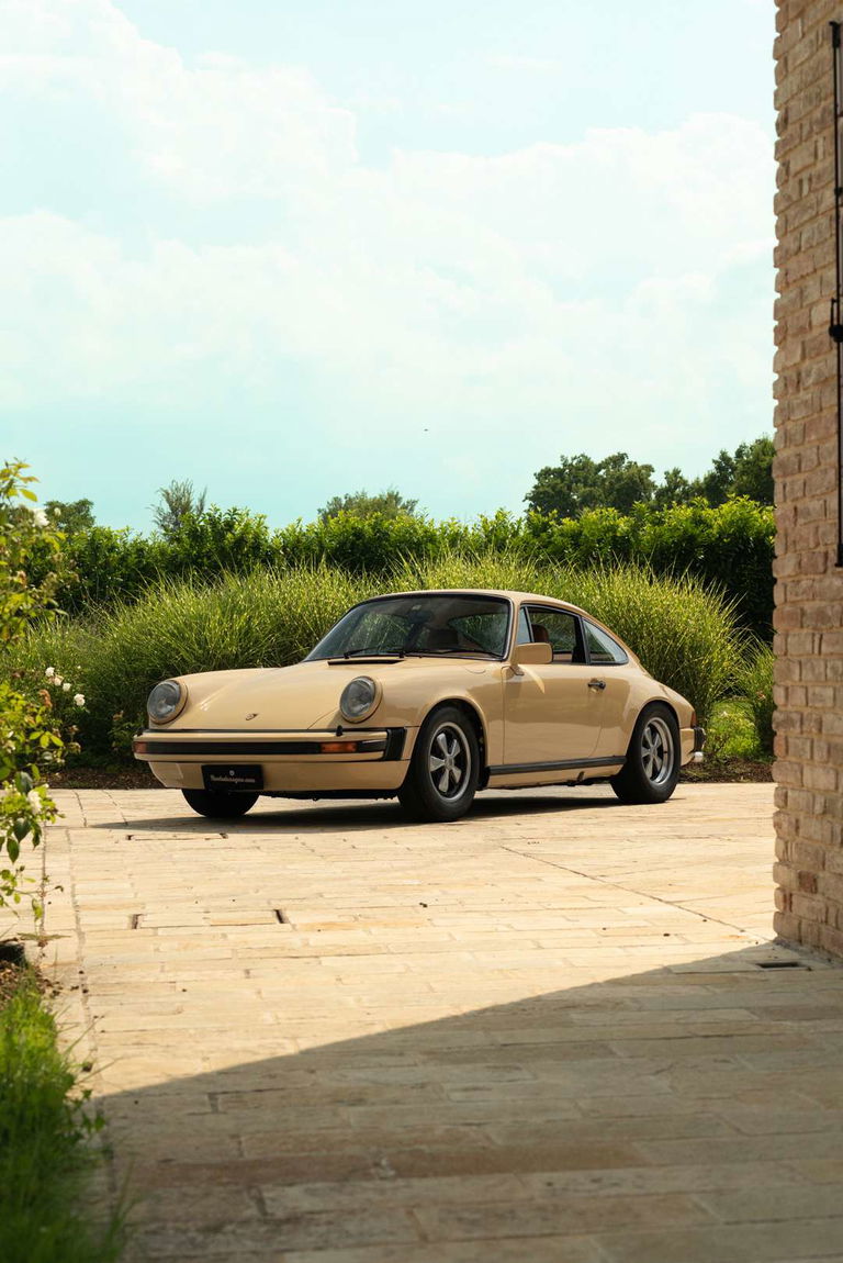 Porsche 911 Carrera 3,0