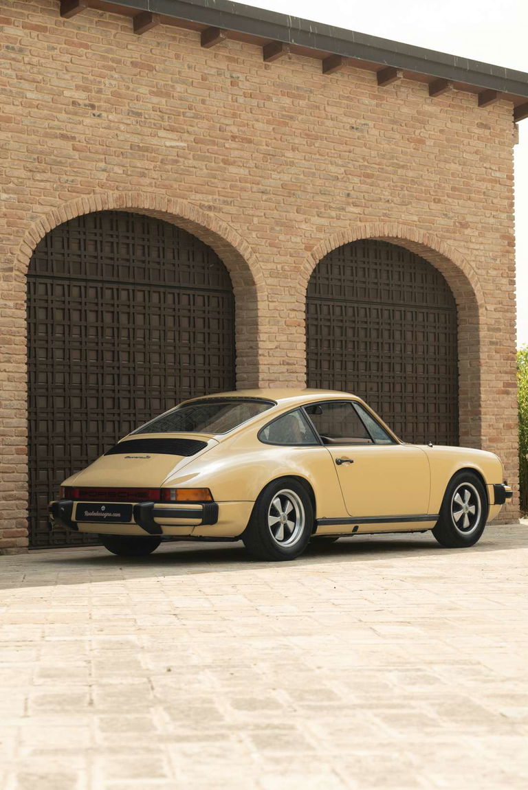 Porsche 911 Carrera 3,0