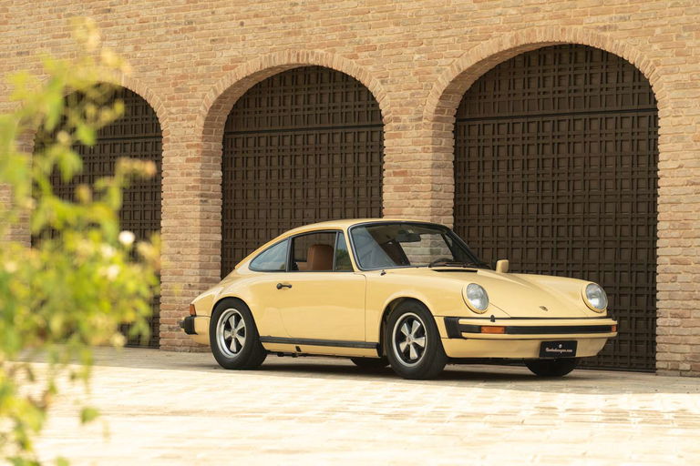 Porsche 911 Carrera 3,0