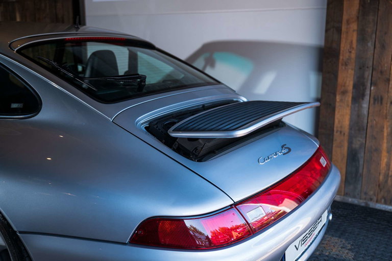 Porsche 993 Carrera 4S