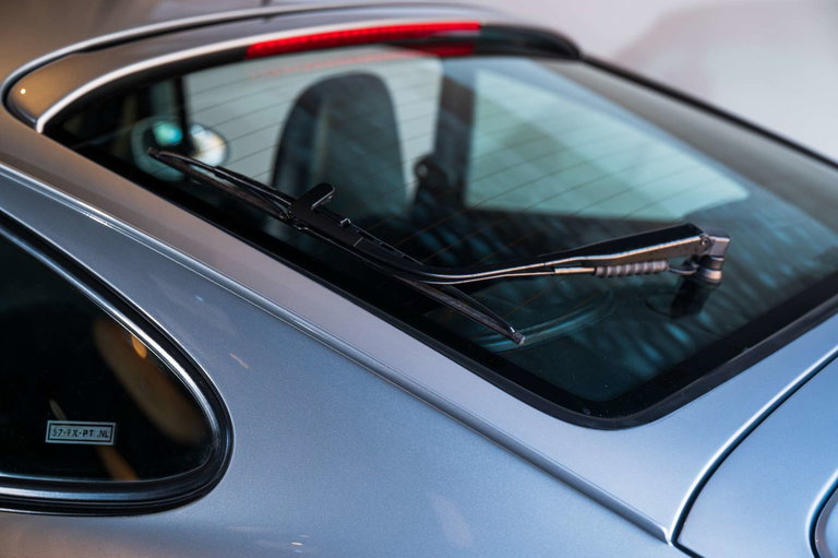 Porsche 993 Carrera 4S