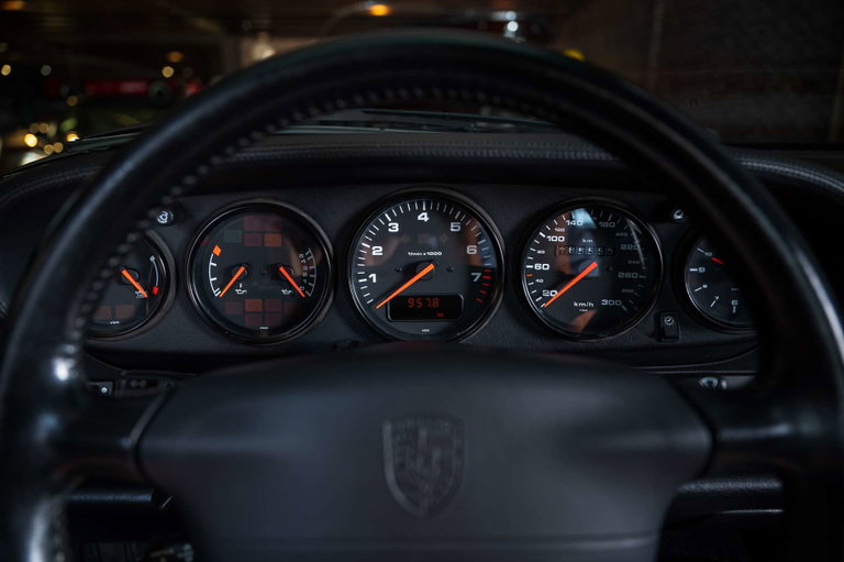 Porsche 993 Carrera 4S