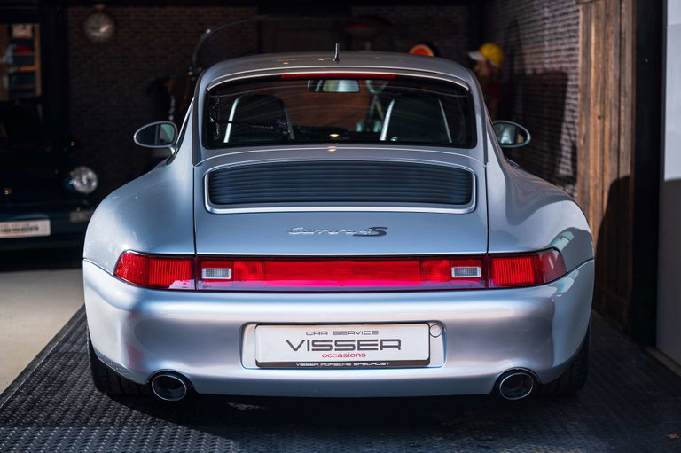 Porsche 993 Carrera 4S