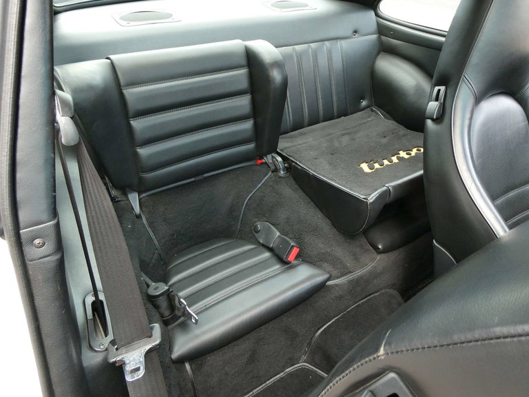 Porsche 911 Turbo 3.3