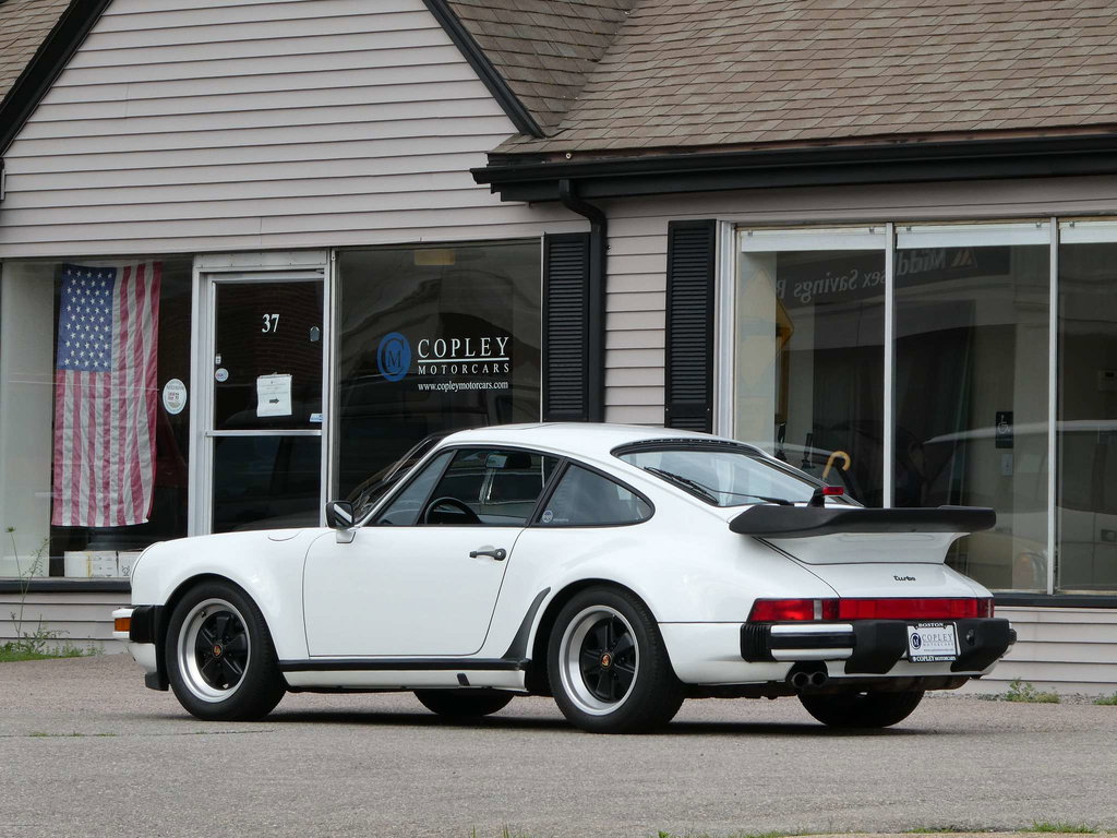 Porsche 911 Turbo 3.3