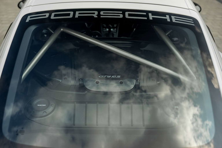 Porsche 718 Cayman GT4 RS