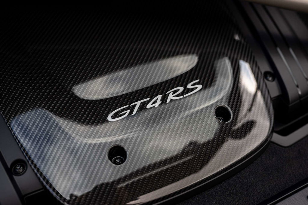 Porsche 718 Cayman GT4 RS