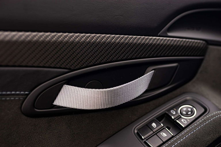 Porsche 718 Cayman GT4 RS