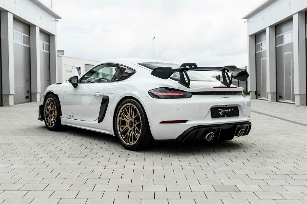 Porsche 718 Cayman GT4 RS
