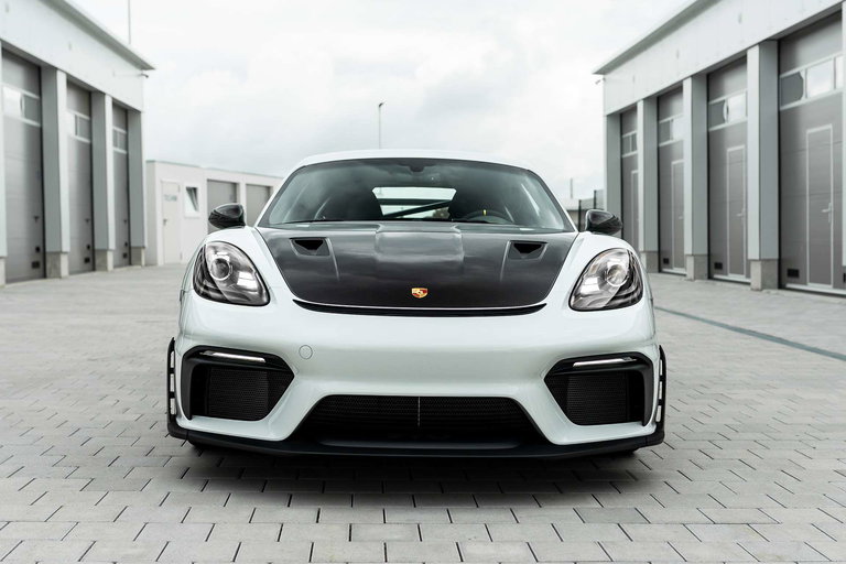 Porsche 718 Cayman GT4 RS