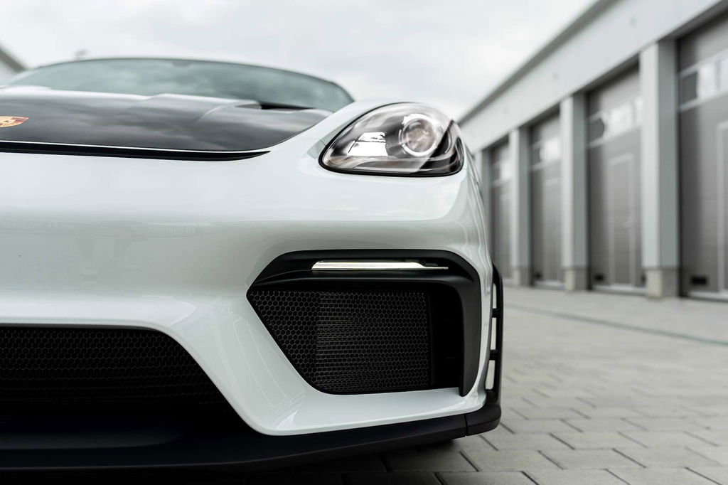 Porsche 718 Cayman GT4 RS