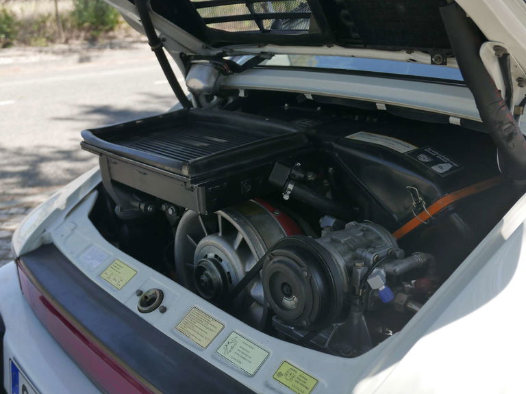 Porsche 911 Turbo 3.3