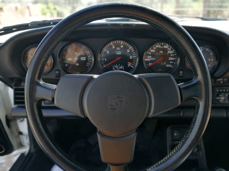 Porsche 911 Turbo 3.3