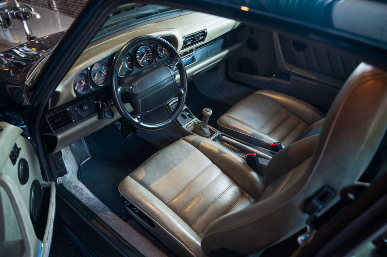 Porsche 964 Carrera 2