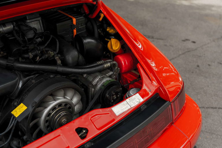 Porsche 964 Carrera 4