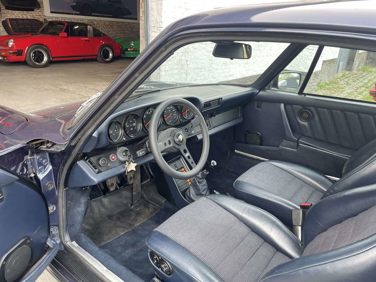 Porsche 911 Carrera 3.2